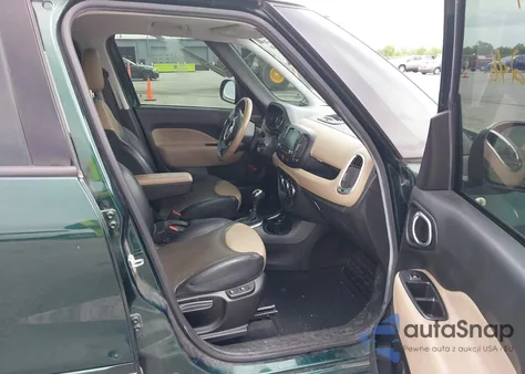 2014 Fiat 500L Lounge z USA, uszkodzony, nr VIN ZFBCFACH0EZ004932